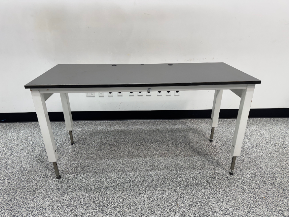 Image of 6' Terra Universal Lab Bench